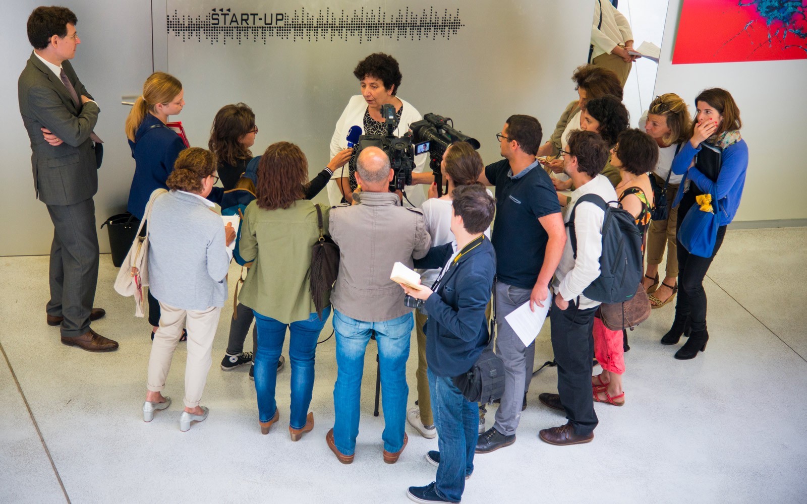 Frédérique Vidal - Visite Bordeaux Neurocampus