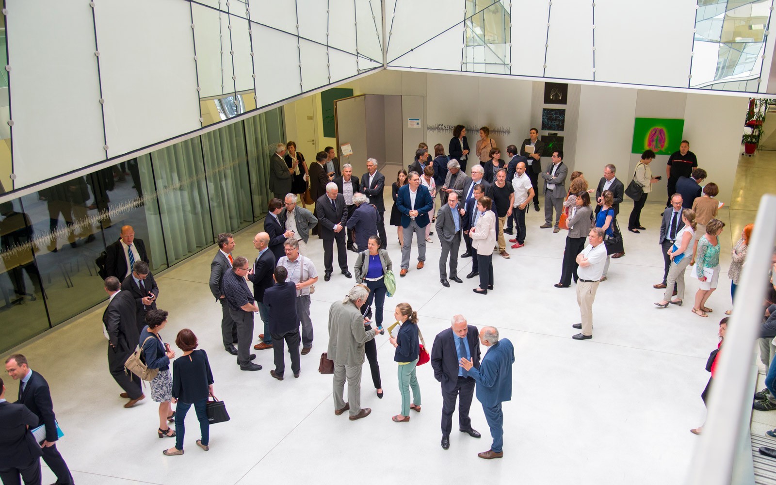 Frédérique Vidal - Visite Bordeaux Neurocampus