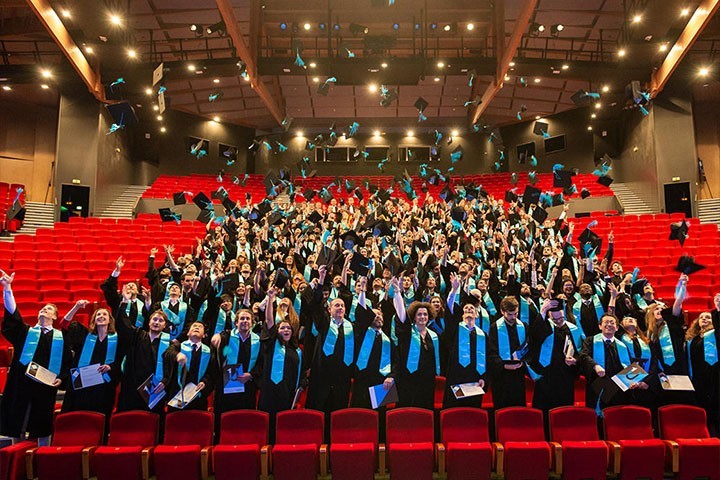 Cérémonie des Docteurs de l’université de Bordeaux : une première très réussie